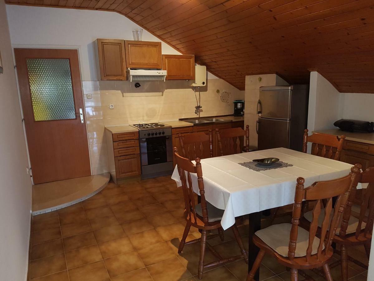 Appartamento Lidija Zara Esterno foto