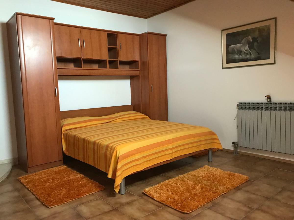 Appartamento Lidija Zara Esterno foto