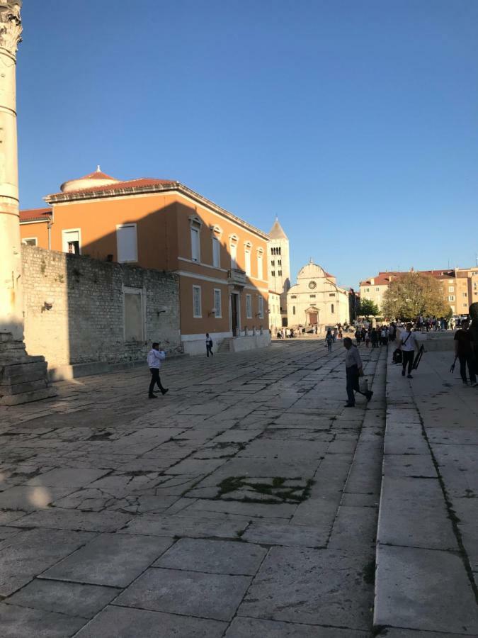 Appartamento Lidija Zara Esterno foto
